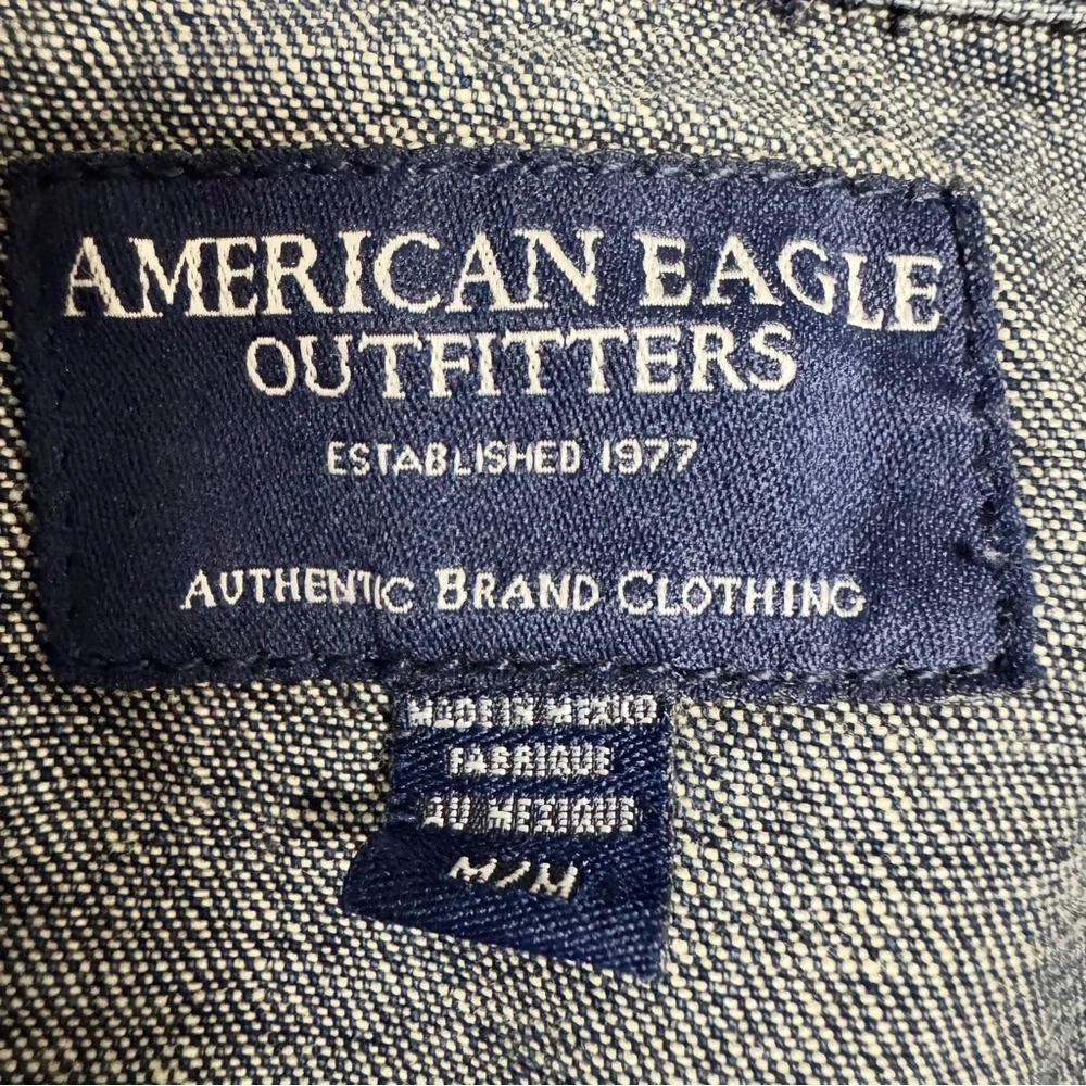 AEO American Eagle Outfitters Cropped Denim‎ Jean Jacket Medium Dark Wash Sz M